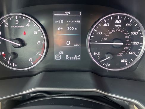 Used 2021 Subaru Outback Limited image 34