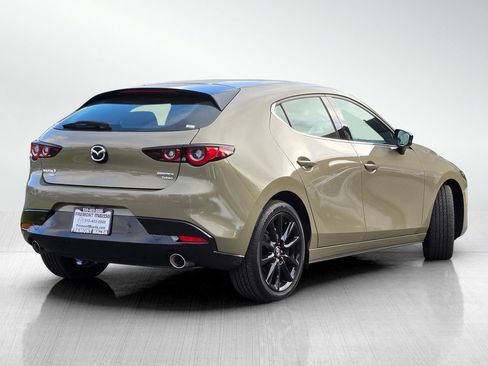 Certified 2025 MAZDA MAZDA3 Carbon AWD/4WD image 4