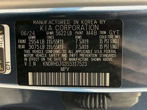 Used 2025 Kia Sorento EX image 33