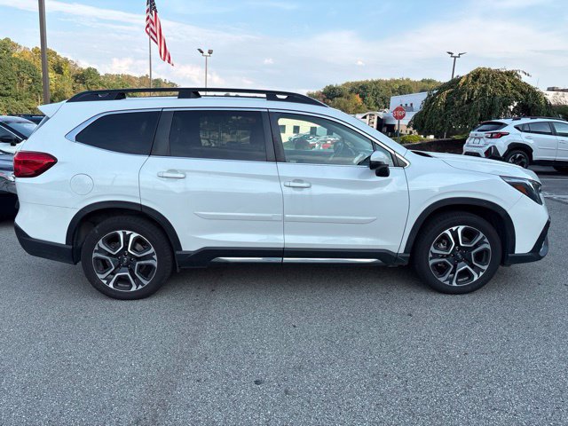 Used 2023 Subaru Ascent Limited AWD/4WD image 6