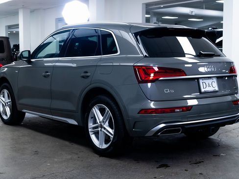 Used 2025 Audi Q5 e Premium Plus image 4