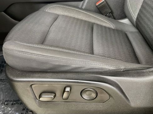 Used 2023 Chevrolet Suburban LS RWD image 20