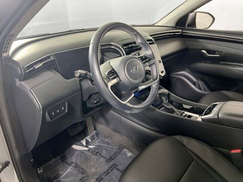 Used 2023 Hyundai Tucson SEL w/ Convenience Package image 9