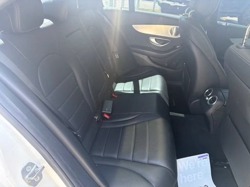 Used 2018 Mercedes-Benz C 300 Sedan image 18