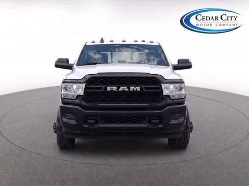 Used 2022 RAM 3500 Tradesman w/ Max Tow Package AWD/4WD image 4