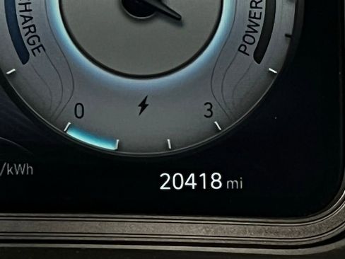 Used 2023 Hyundai Kona SE image 18