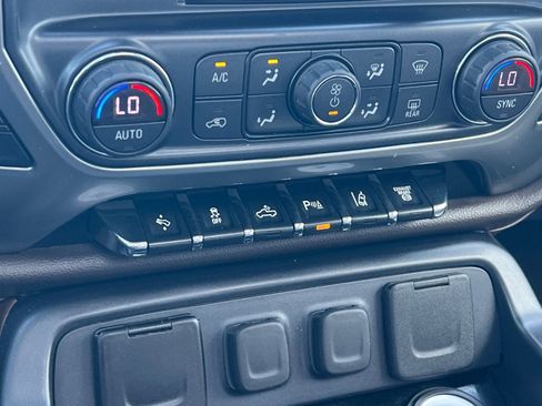 Used 2019 Chevrolet Silverado 3500 LTZ w/ Duramax Plus Package image 17