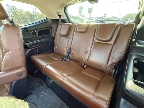 Used 2019 Subaru Ascent Touring image 8