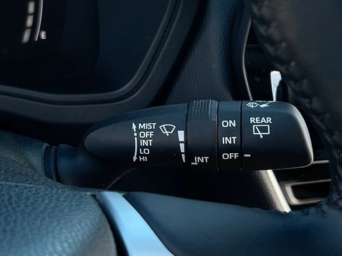 Used 2024 Toyota Grand Highlander XLE image 19