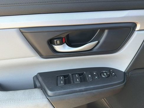 Used 2021 Honda CR-V LX image 13