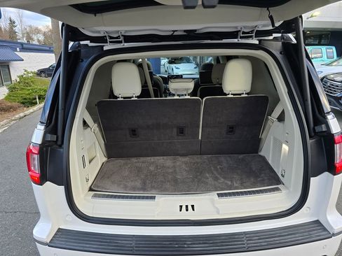 Used 2019 Lincoln Navigator Black Label w/ Cargo Package image 14