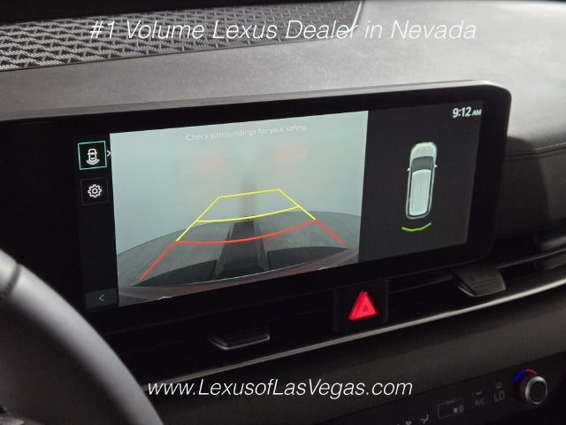 Used 2025 Kia Carnival EX FWD image 33