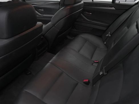 Used 2011 BMW 550i Sedan image 13