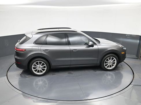 Used 2019 Porsche Cayenne AWD/4WD image 31