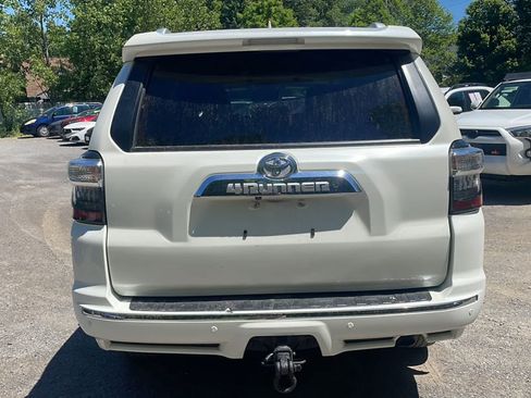 Used 2023 Toyota 4Runner Limited AWD/4WD image 7