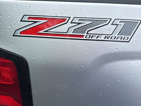 Used 2017 Chevrolet Silverado 2500 LT w/ LT Convenience Package image 4