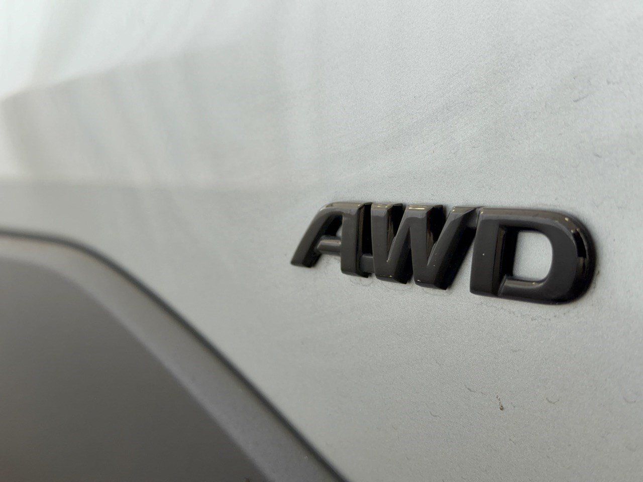 Used 2024 Toyota Corolla Cross AWD Hybrid w/ Convenience Package image 31