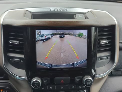 Used 2021 RAM 1500 Laramie AWD/4WD image 14