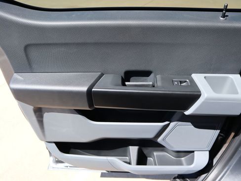 New 2026 Ford F150 XL w/ Equipment Group 103A High image 17