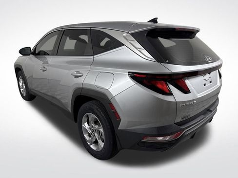 Certified 2023 Hyundai Tucson SE image 6