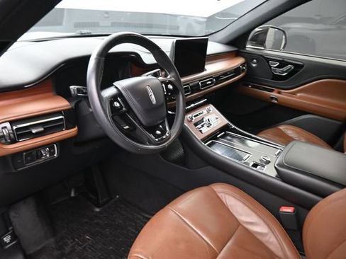 Used 2022 Lincoln Aviator Reserve w/ Elements Package Plus RWD image 19