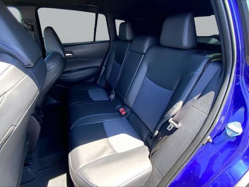 Used 2025 Toyota Corolla Cross AWD Hybrid w/ Convenience Package image 21
