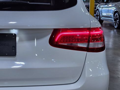 Used 2019 Mercedes-Benz GLC 300 image 22