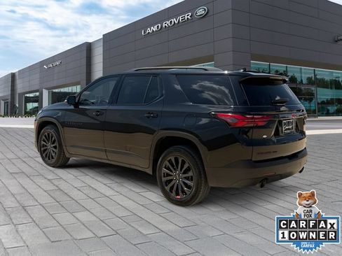 Used 2023 Chevrolet Traverse RS AWD/4WD image 3