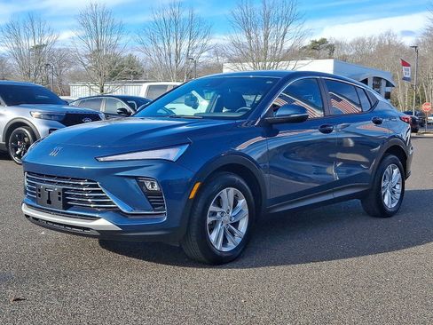 Certified 2024 Buick Envista Preferred w/ Convenience I Package image 3