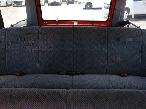 Used 2000 Dodge B3500 RWD image 29