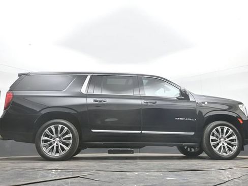 Used 2021 GMC Yukon XL Denali AWD/4WD image 55