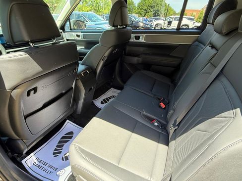 Used 2026 Hyundai Santa Fe SEL AWD/4WD image 19