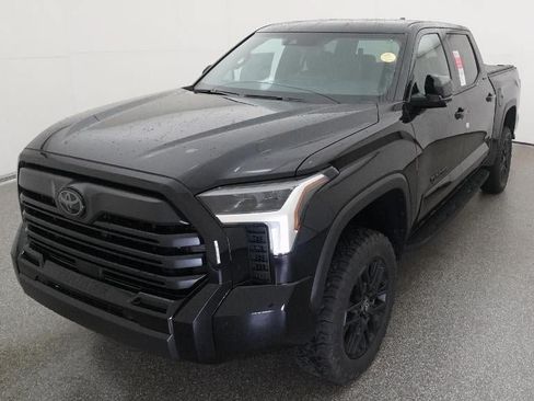 New 2026 Toyota Tundra Limited AWD/4WD image 16