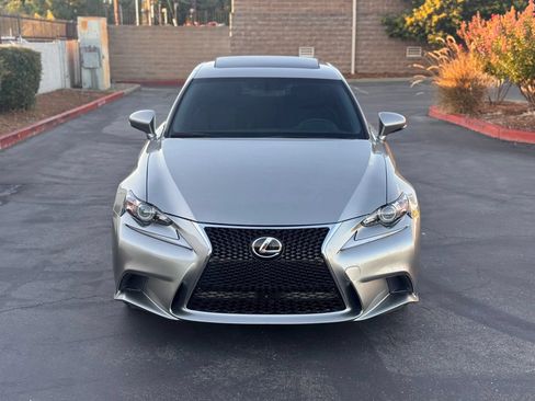 Used 2015 Lexus IS 250 w/ F-Sport Package RWD image 9