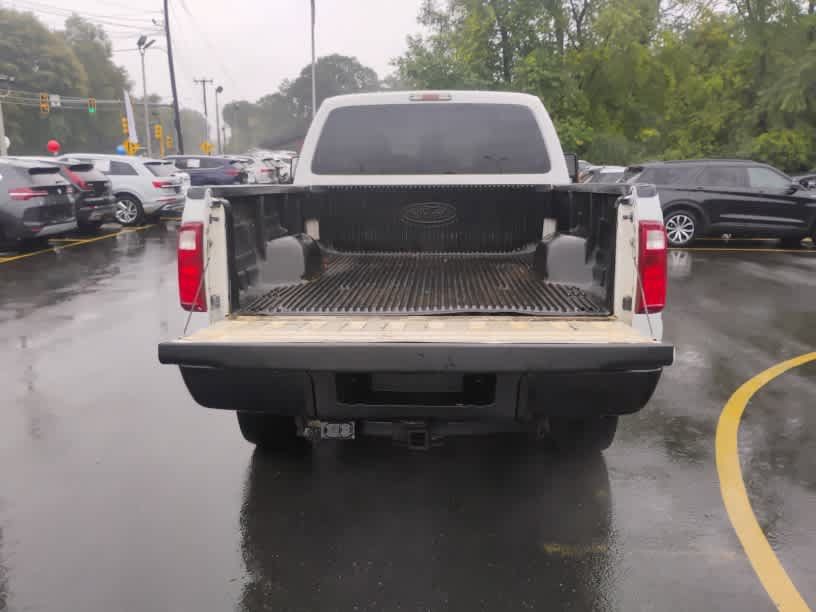 Used 2016 Ford F250 XL w/ Power Equipment Group AWD/4WD image 8