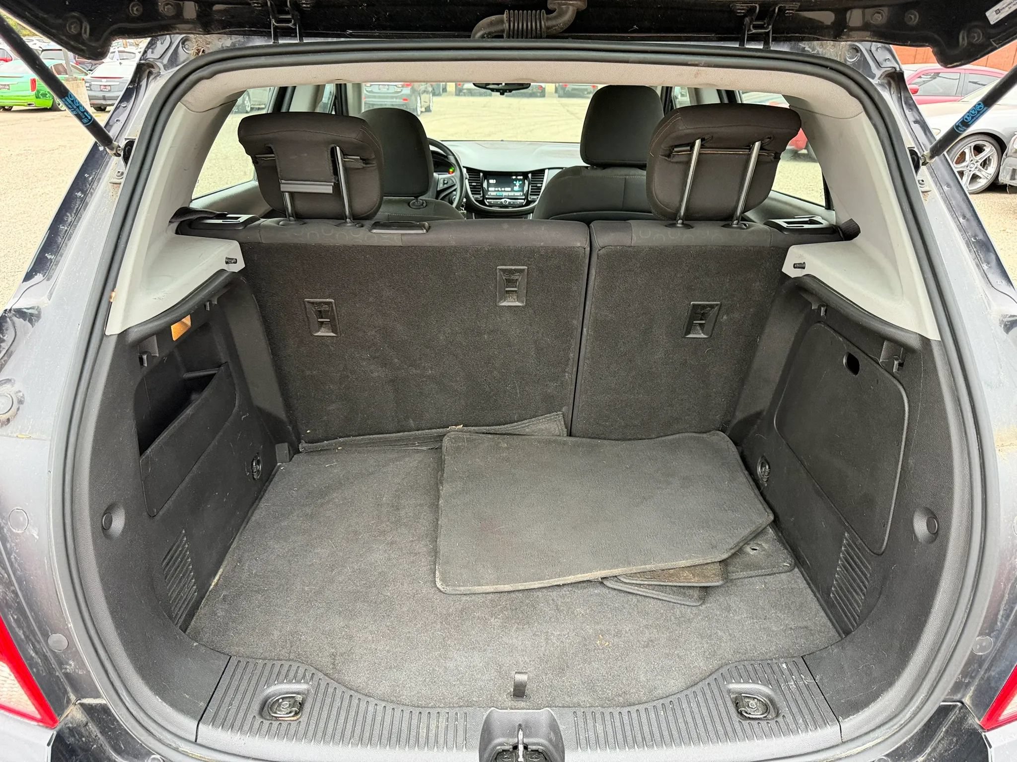 Used 2017 Chevrolet Trax LS FWD image 17
