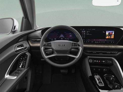 Used 2025 Audi Q5 Premium w/ Premium Plus AWD/4WD image 38