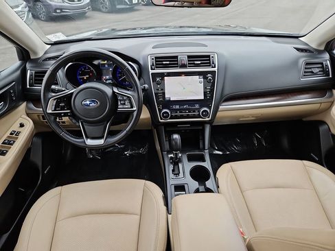 Used 2018 Subaru Outback 2.5i Limited image 9