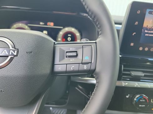New 2026 Nissan Pathfinder SL AWD/4WD image 22