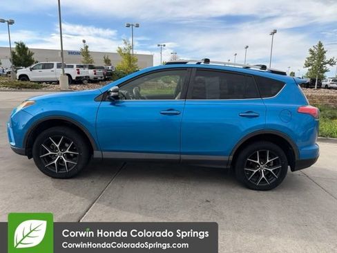 Used 2018 Toyota RAV4 SE w/ Power Extra Value Package AWD/4WD image 5