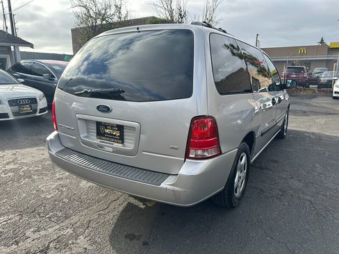 Used 2004 Ford Freestar SE image 5