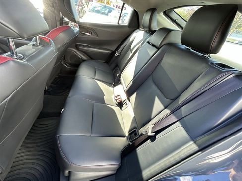 Used 2024 Toyota Prius Prime Premium image 23