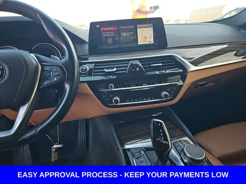 Used 2019 BMW 540i w/ Convenience Package image 16