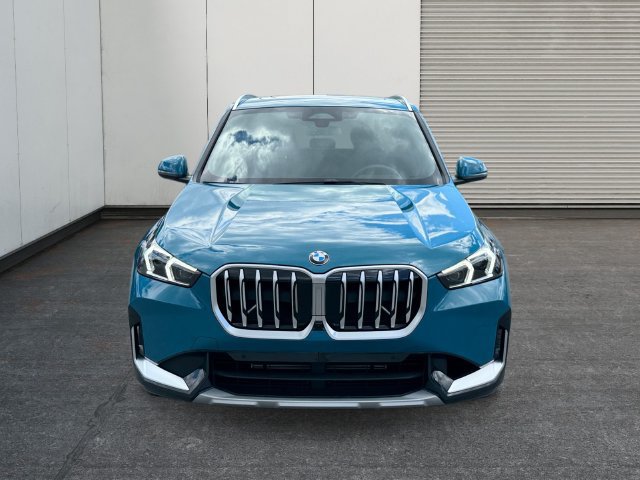 Used 2025 BMW X1 xDrive28i AWD/4WD image 8
