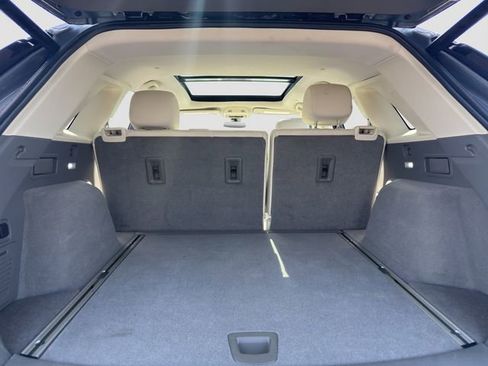 Used 2025 Cadillac XT5 Premium Luxury AWD/4WD image 28