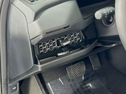 Certified 2025 Honda Accord EX-L image 15