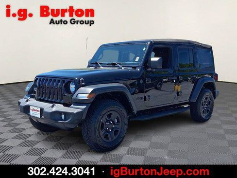 Certified 2022 Jeep Wrangler Unlimited Sport AWD/4WD image 3