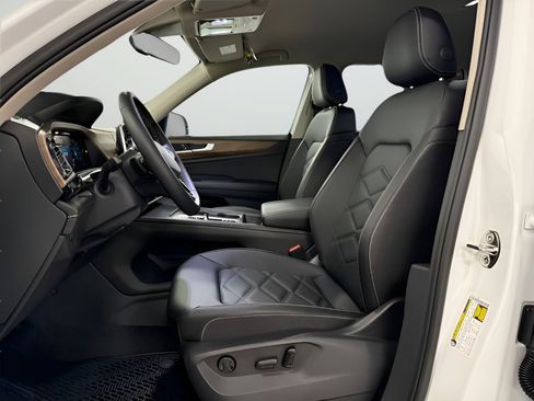 New 2026 Volkswagen Atlas SE image 17