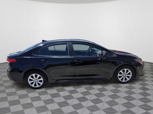Used 2023 Toyota Corolla LE FWD image 5