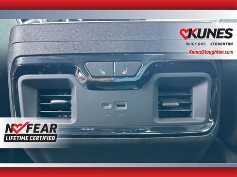 Used 2023 GMC Sierra 1500 AT4 w/ AT4 Preferred Package image 42